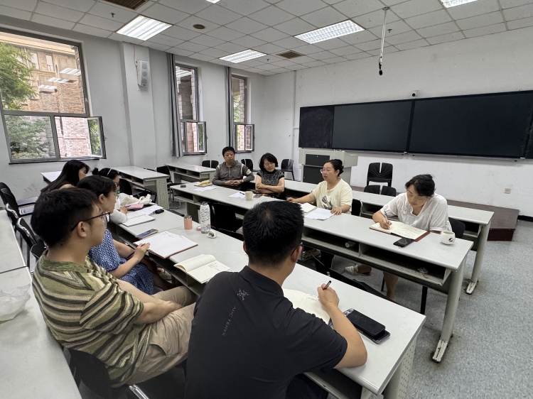 马克思主义学院召开秋季学期实践教学工作会