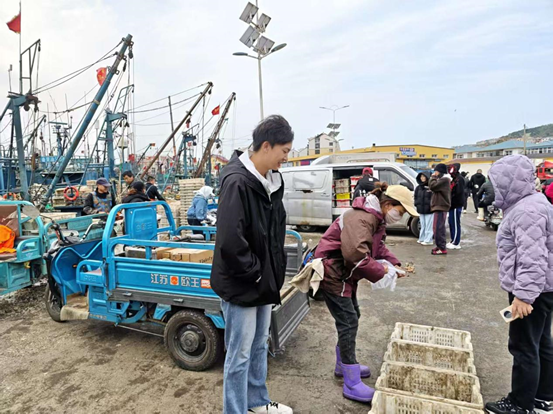 知行合一·青春行走录——“行走的思政课”实践札记·第四站：行业调研